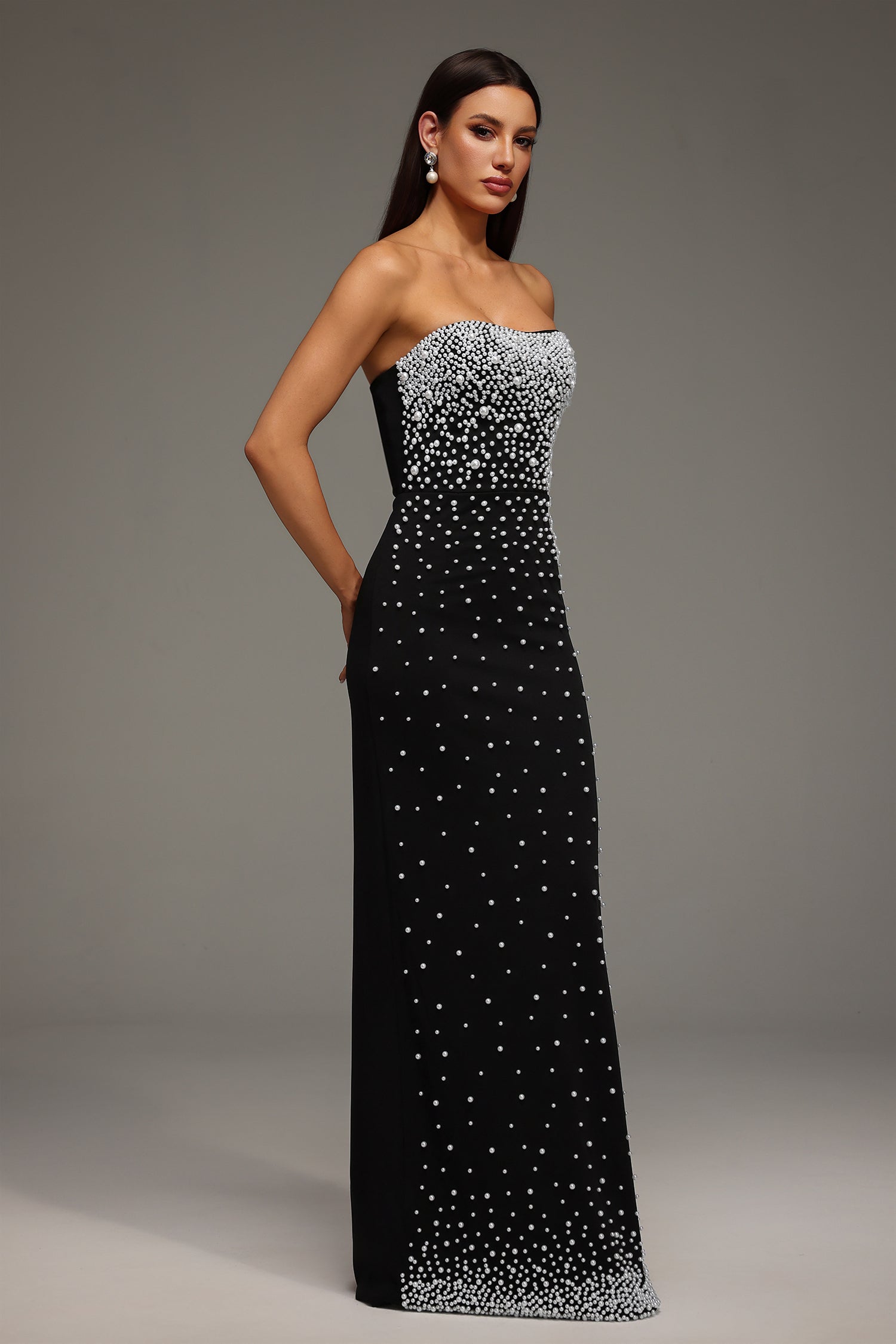 Karin Sleeveless Pearl Bandage Maxi Dress