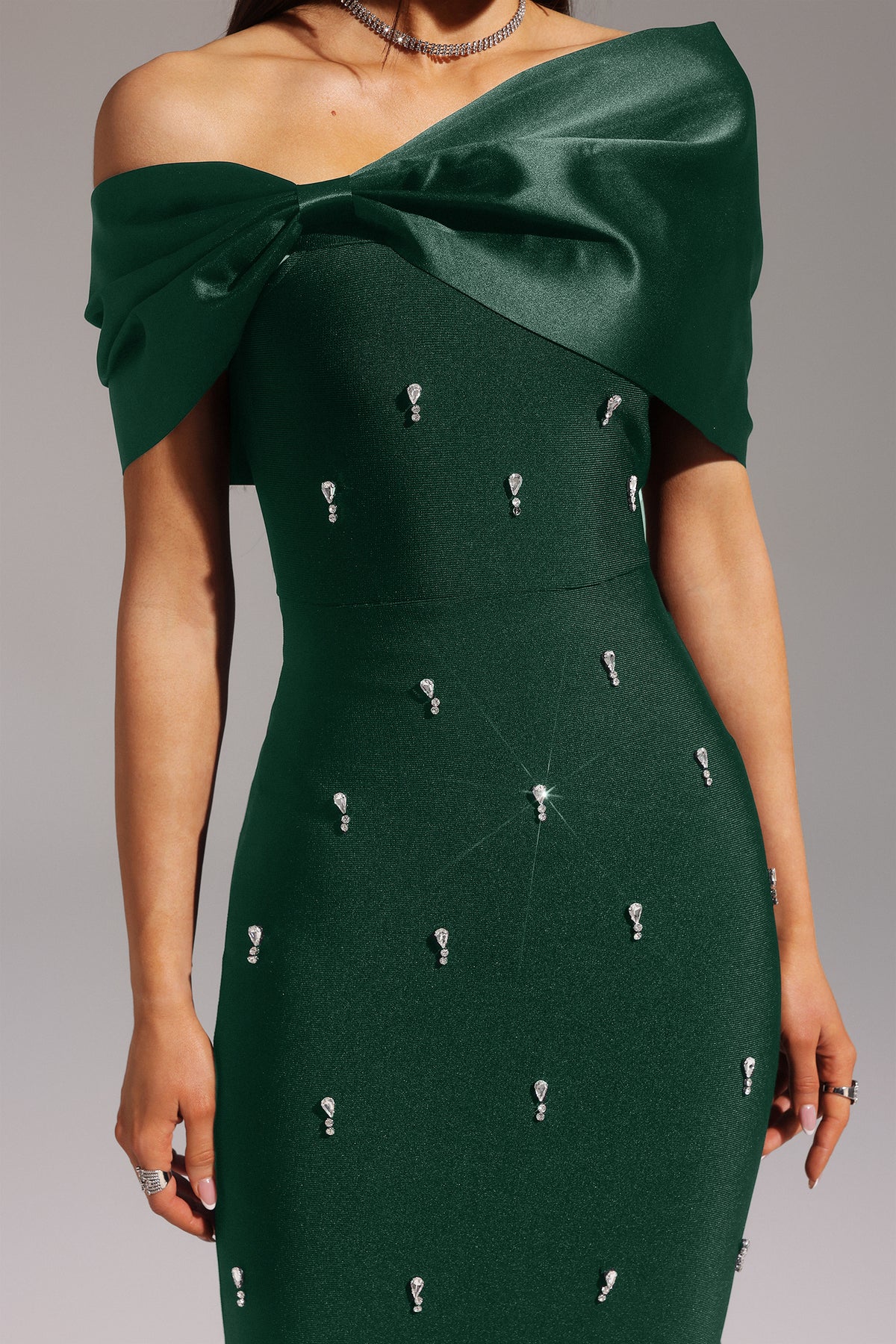 Palez Sleeveless One Shoulder Diamond Bow Bandage Maxi Dress