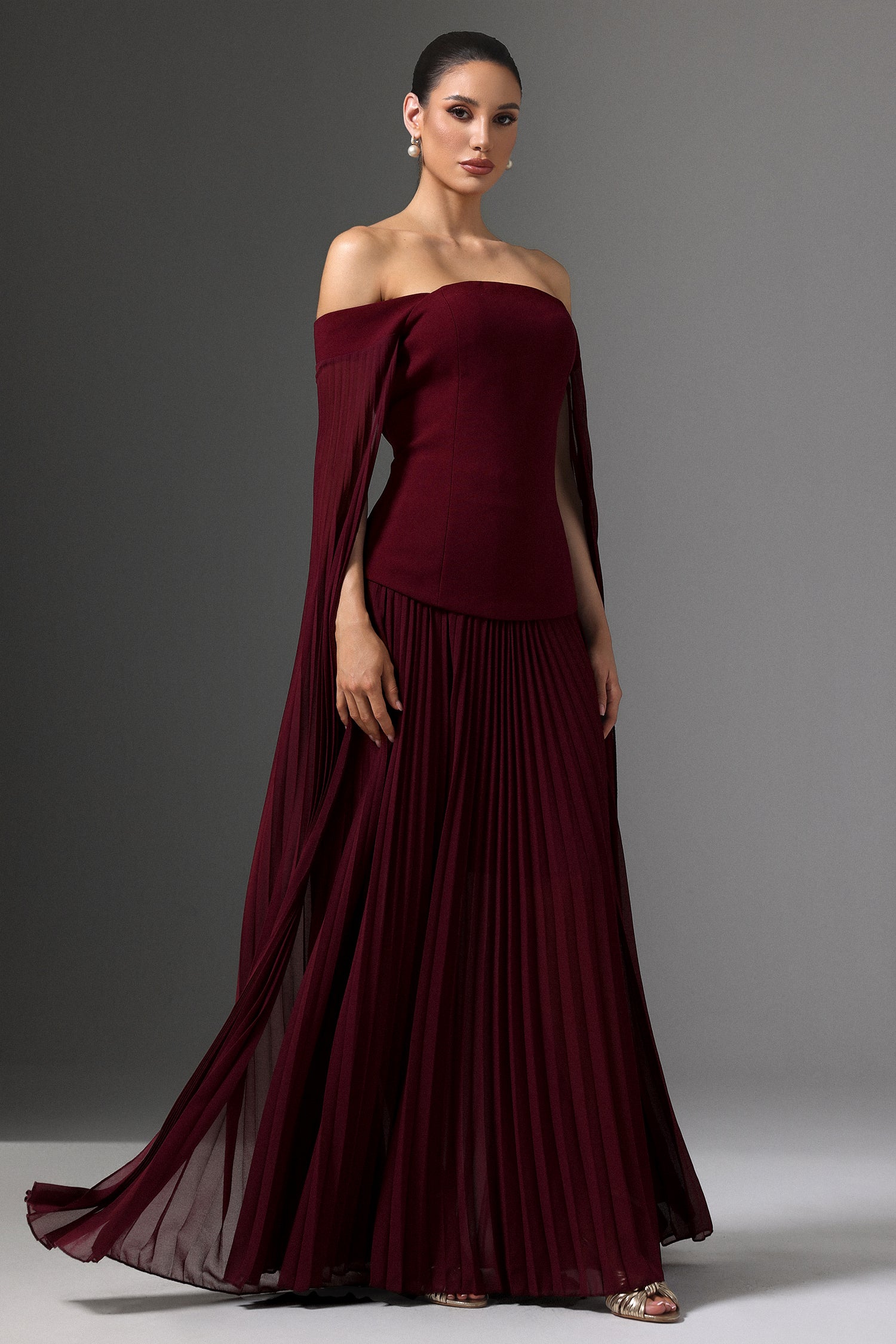Solvia Off The Shoulder Long Sleeves Ruched Maxi Dress