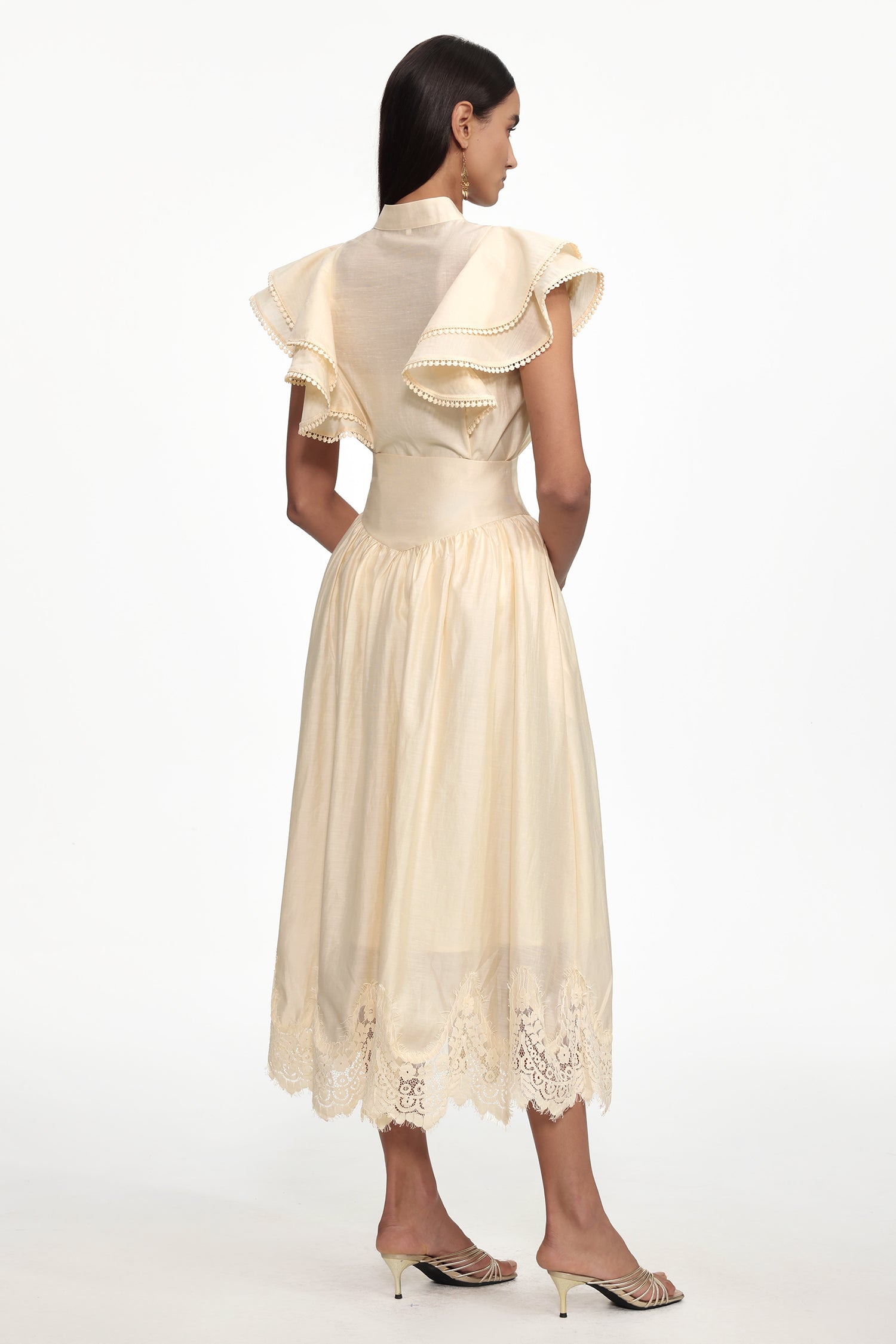 SUMMER 2026 LOOK 121