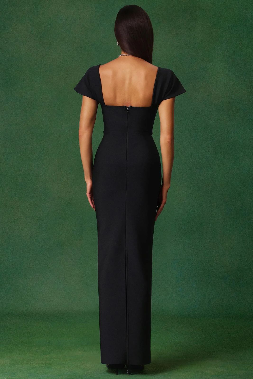 SUMMER 2026 LOOK 33